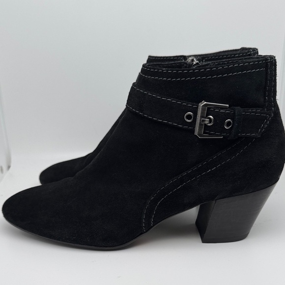 Aquatalia Black Suede Semi Pointed Zip Closure Ankle Booties Boots Size 8.5 - Picture 10 of 16